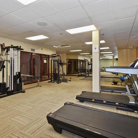 Totem Lake Hotel Kirkland Bagian luar foto