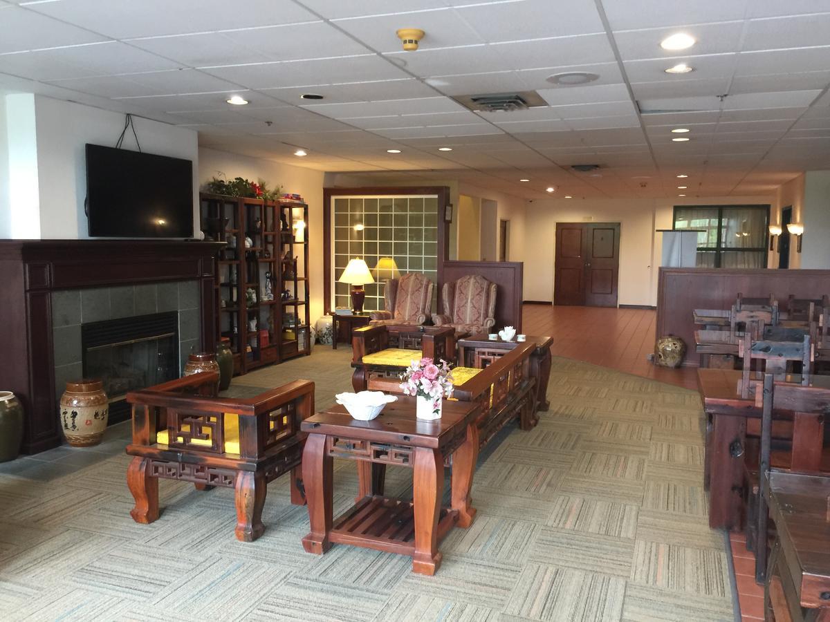 Totem Lake Hotel Kirkland Bagian luar foto