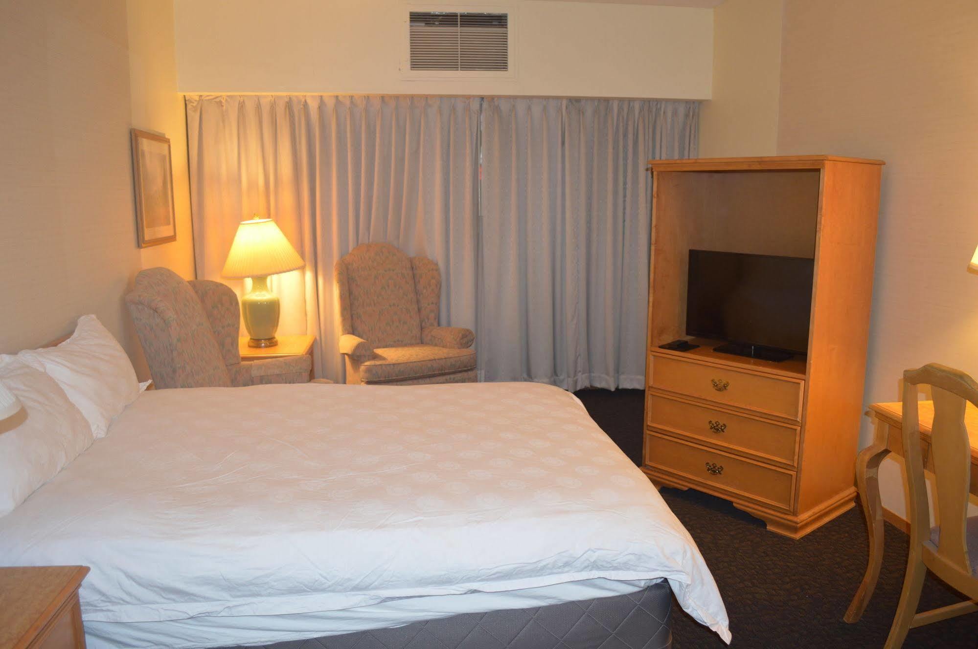 Totem Lake Hotel Kirkland Bagian luar foto