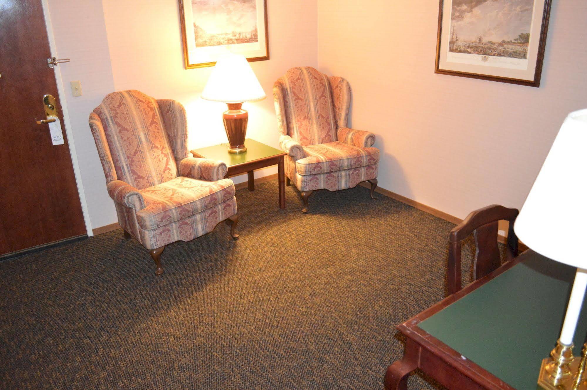 Totem Lake Hotel Kirkland Bagian luar foto
