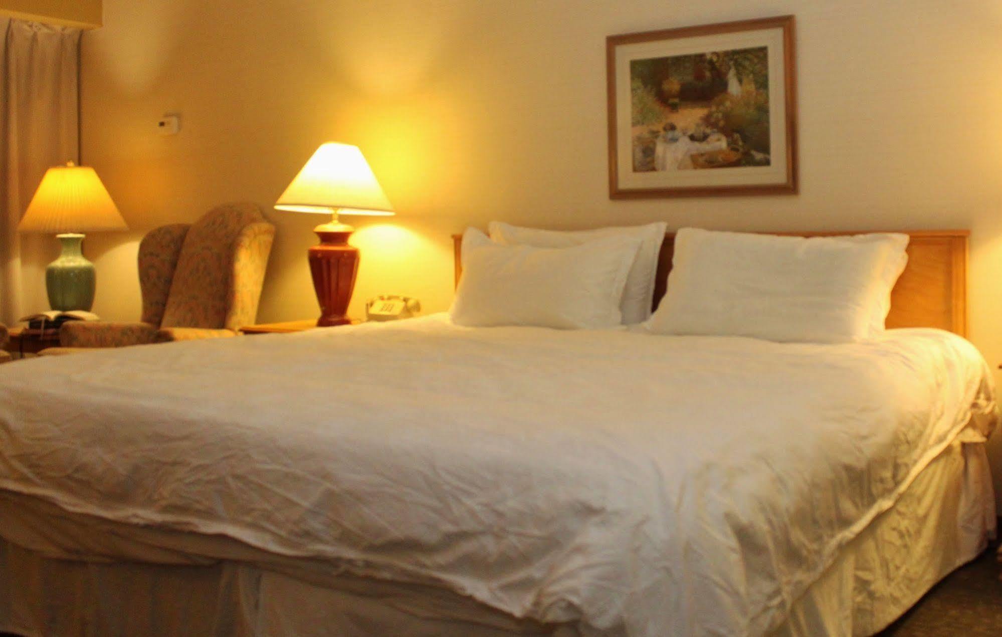 Totem Lake Hotel Kirkland Bagian luar foto
